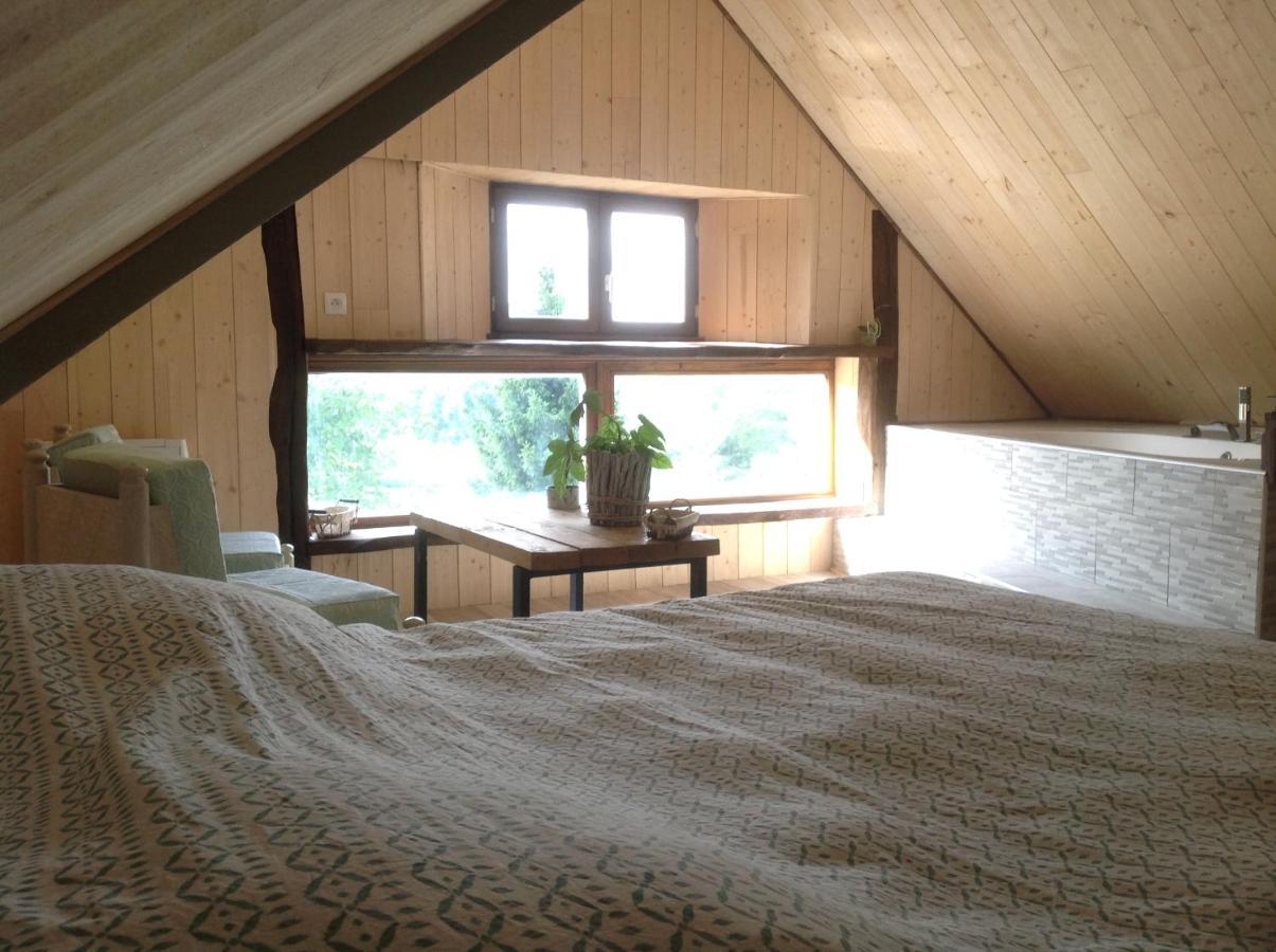 Hotel Les Rocailles La Foret-Auvray Zewnętrze zdjęcie