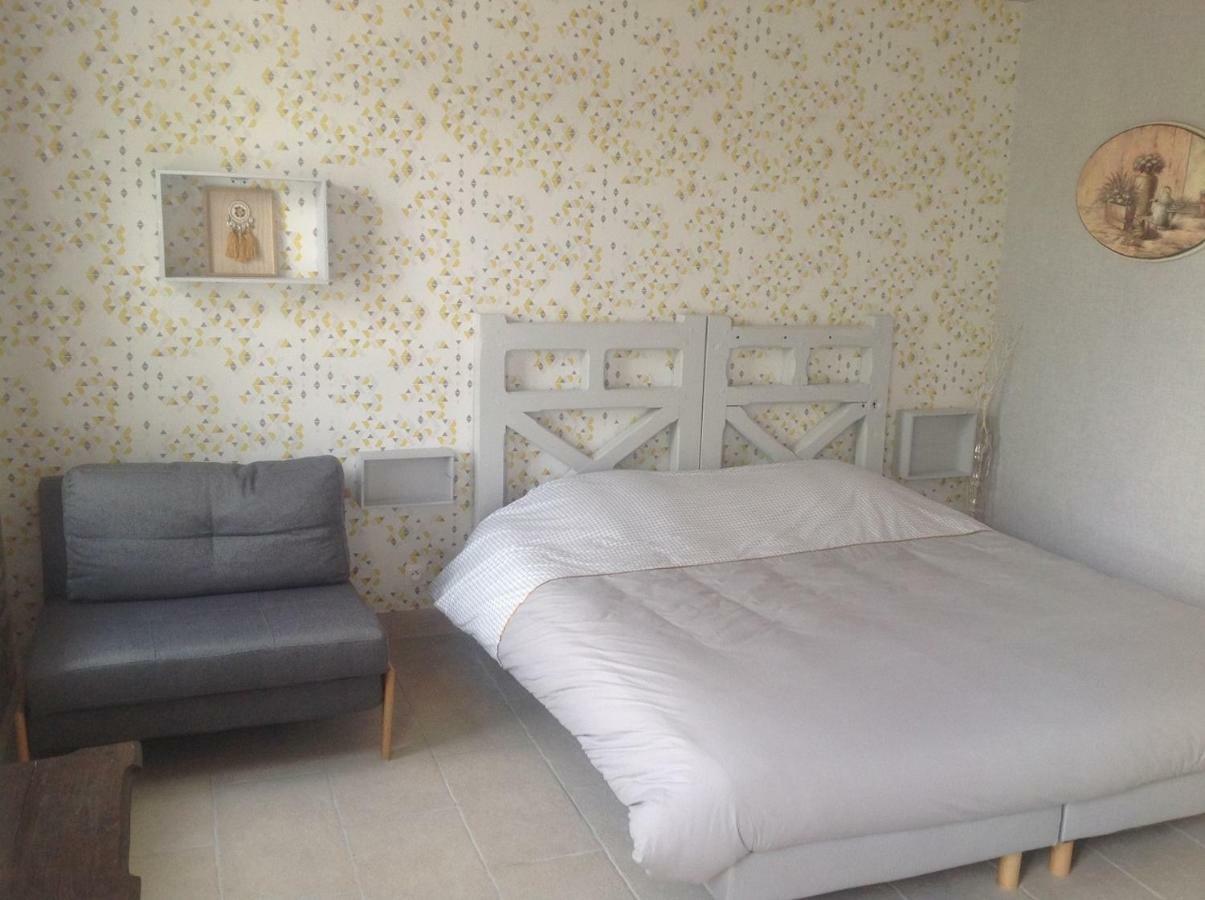 Hotel Les Rocailles La Foret-Auvray Zewnętrze zdjęcie