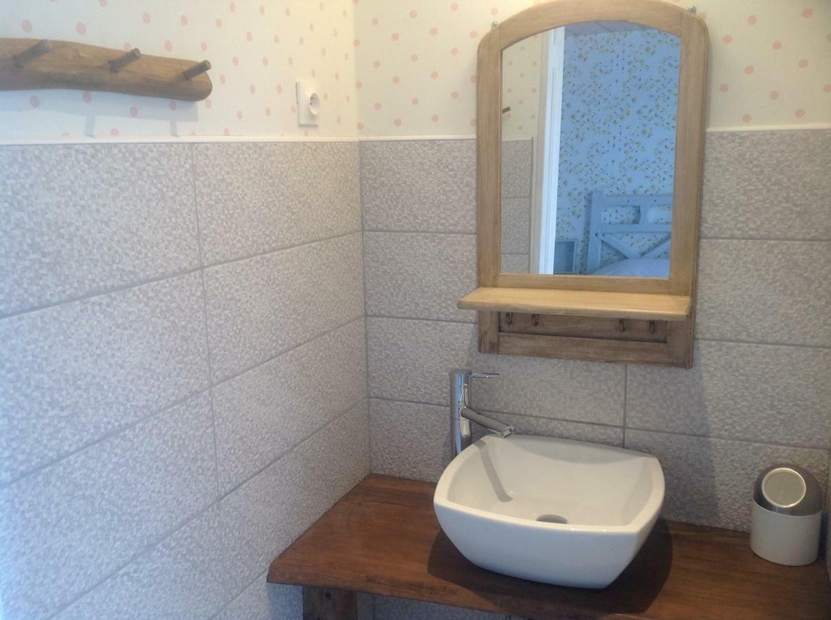 Hotel Les Rocailles La Foret-Auvray Zewnętrze zdjęcie