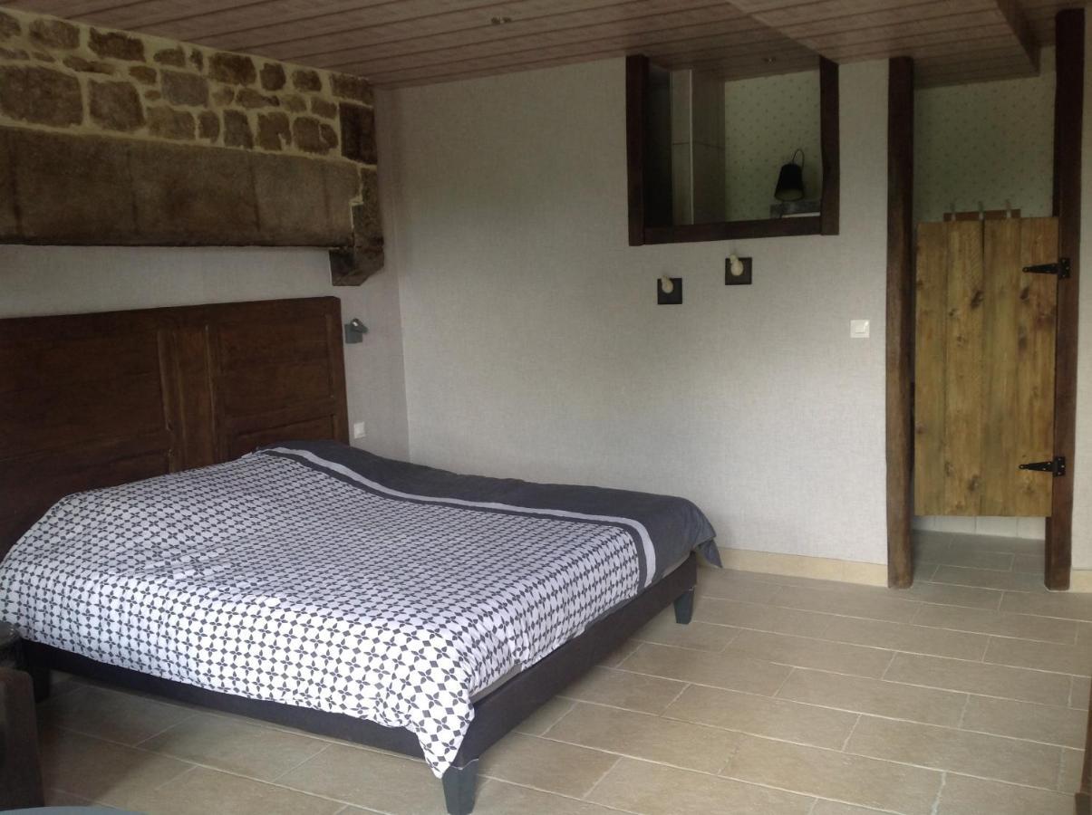 Hotel Les Rocailles La Foret-Auvray Zewnętrze zdjęcie